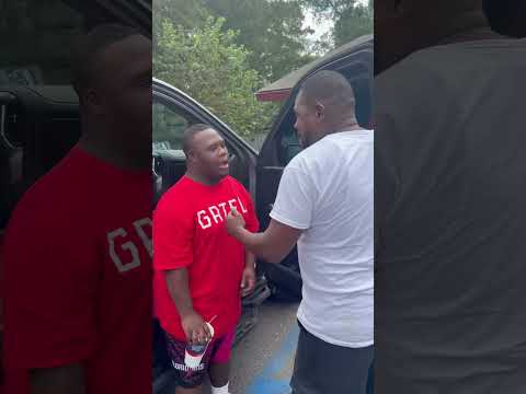 Fleetwood hit DJ in the mouth and Flash wipe the blood off #djcece #funny #flashfam #comedyfilms