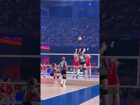 Ebrar Karakurt’tan müthiş sayı / Filenin Sultanları Voleybol