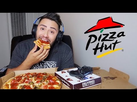 Pizza Hut MUKBANG while playing FORTNITE