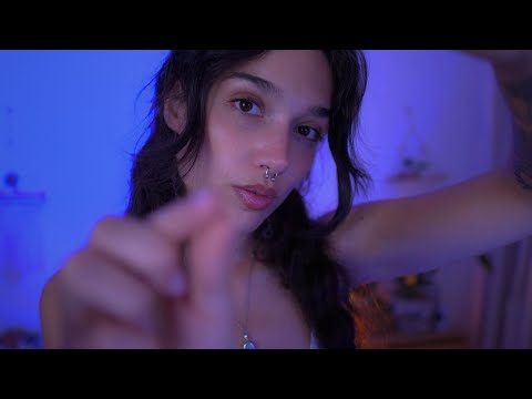 ASMR Limpieza Energética con Movimientos de Manos y Susurros Calmantes🌿