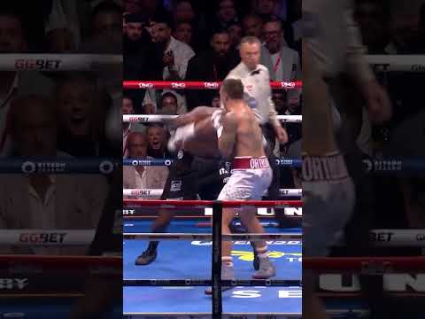 The moment Usyk became undisputed heavyweight champion of the world for the second time ๐