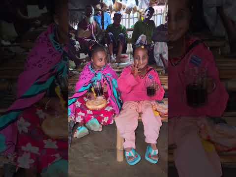 💃বাংলাদেশের সব থেকে ক্ষুদ্রতম মানুষ রুপা এবং মিমের নাচ দেখুন💃#youtubeshorts #subscribe #shortvideo