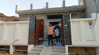 रंग का काम चलता हुआ 🖌️👍🤔