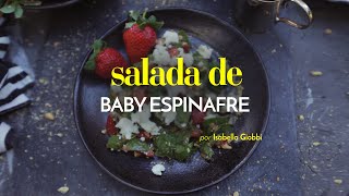 Salada de Baby Espinafre Morangos Queijo de Cabra e Amêndoas
