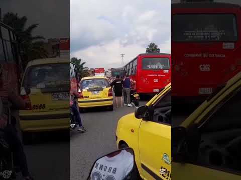 le dañaron la moto #latam #observacionesdiarias #colombia #motovlog
