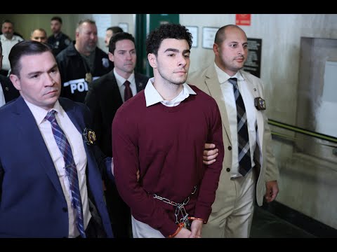 Luigi Mangione arraignment: Accused CEO killer appears in court on state charges | NBC New York