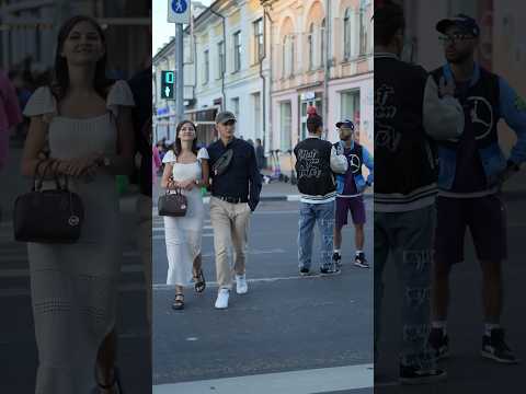 Думаете их сбила машина?😳 #мем #englishorspanish #юмор #ярославль #москва #shorts