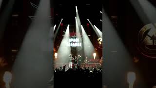 Arakain & Lucie Bílá - Apage Satanas (40 let O2 universum Live) #arakain #o2universum #luciebila