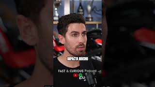 "El Podio y al Lado el Cementerio" 🏆🕊️ #fastandcuriouspodcast