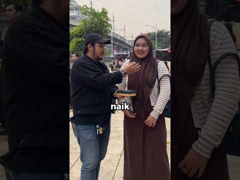 FIRST DATE DI KEBON😱