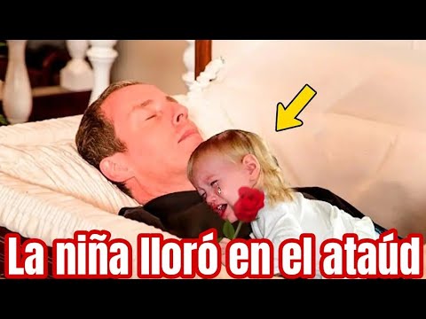 La niña abraza a su padre en el ataúd! Segundos después ocurre algo inexplicable.