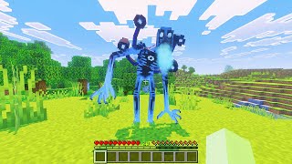 We Found Realistic SCARY MOBS in Minecraft..