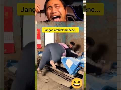 Saat sang istri meminta untuk memeluk suaminya tercinta, sesuatu yang tak terduga terjadi #shorts