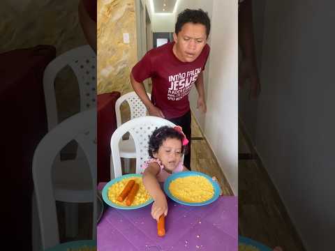 Papai escolheu o prato sem salsicha #food #comida #paiefilho #viralshort