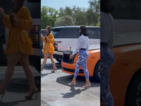 Mujeres emprendedoras en acción ❤️?#mujeres #comedy #mujerempoderada #rollsroyce #