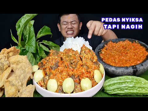 MAKANAN VIRAL ENAK⁉️ MAKAN MIE PEDAS CAKALANG LALAPAN JENGKOL MUDA MENTAH SAMBEL TERASI