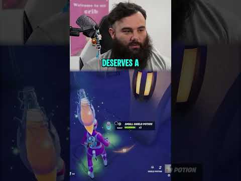 HappyGal Runs to the Bathroom Mid Game.. Then THIS Happens! 😅#fortnite #gaming #happygal