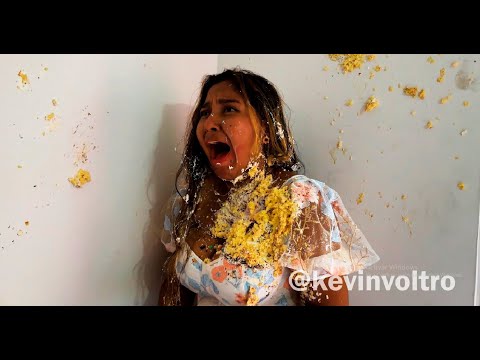 LOS CUMPLEAÑOS SORPRESA - Kevin Voltro