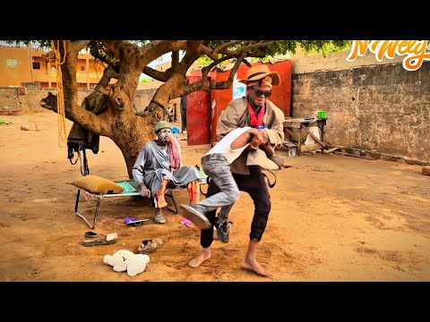 Le Fou Woroli,encore du problème dans la famille,bagarre entre Abdoul et Khassa