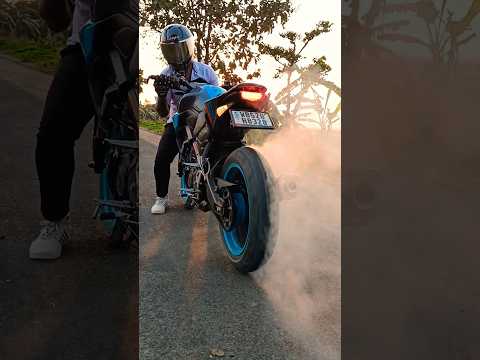 #mt15 #mt15stunt #mt15lover #mt15bike #mt15v2 #stunt #rider #bikelover #bike #mt15modified #mrf