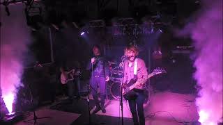 Gilded Cages - Real and Human (Live from New Mill Tap)