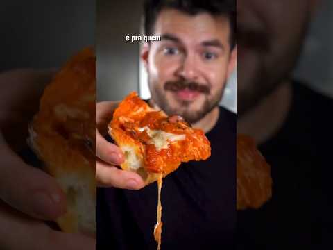 Pizza Invertida no Pão Italiano! 🍕🔄🍅🧀