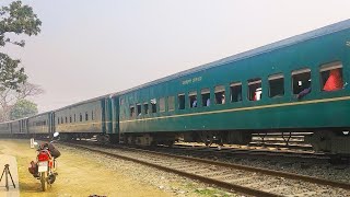 Bangladeshi Local train // Parbatipur // Commuter Train