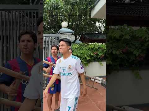 Ronaldo bị thương vì ra tay cứu Messi và bạn gái #shorts #kindness