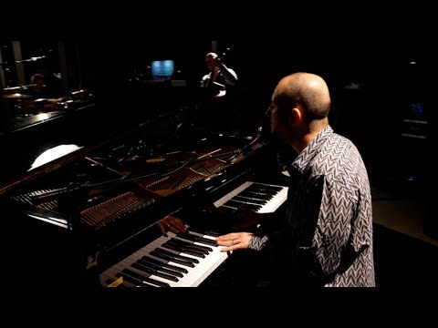 Alessandro Seno Acoustic Trio