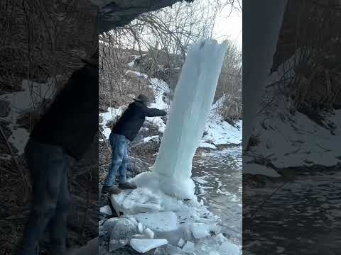 Cold Moments 🥶#asmr #snow #funny #odlysatisfying #ice #satisfying #fyp