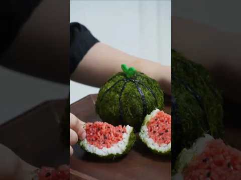 Have You Ever Seen This Rice Ball? 수박 감태 주먹밥