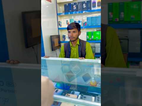 jab angora mobile kharidne Aaya to funny🤣🤣🤣video #youtubeshorts #funnyshorts