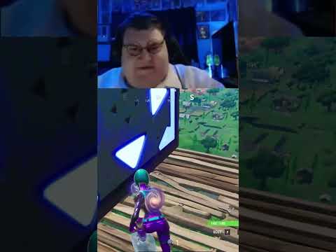 Peter Griffin Hits An OG Fortnite Trickshot #shorts