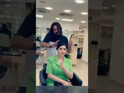 مشهد فكاهي وخفيف الظل الكوافير بسام الاعلامي محمد الافندي الكوافير حسام والمودل اية محمد