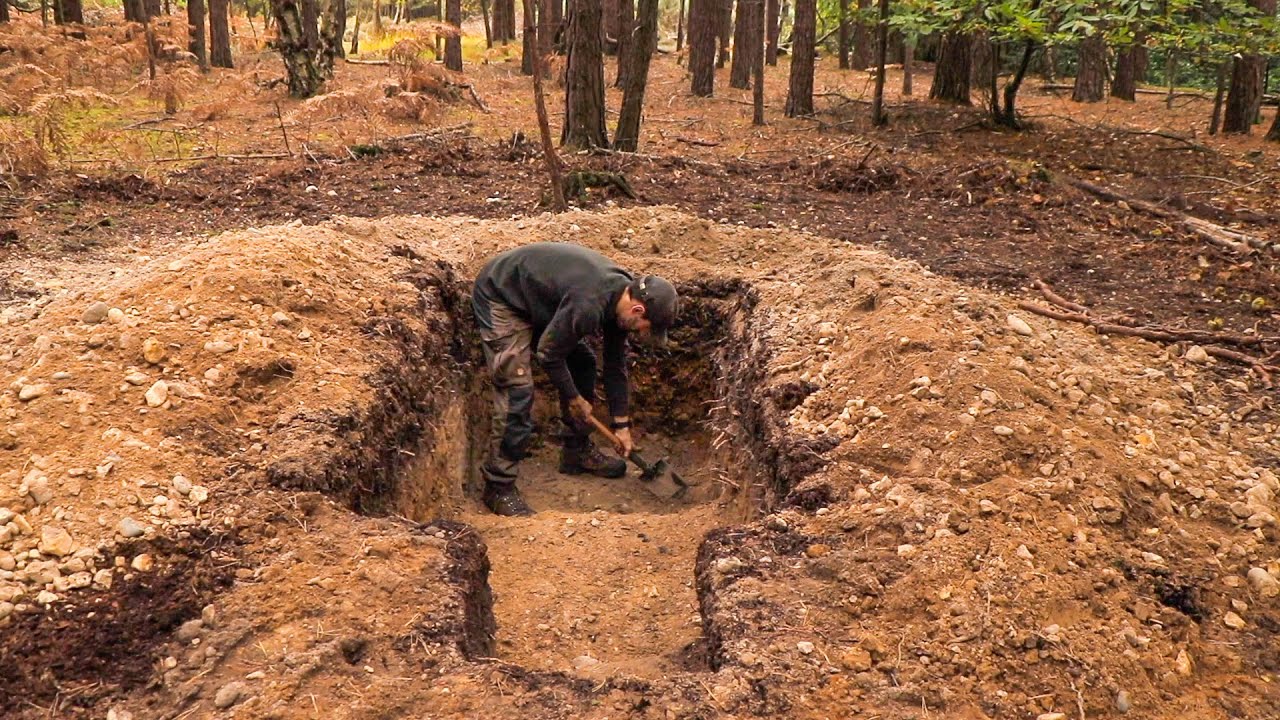 5 Survival Shelters with Spade, Axe and Saw: Underground Bushcraft Dugout