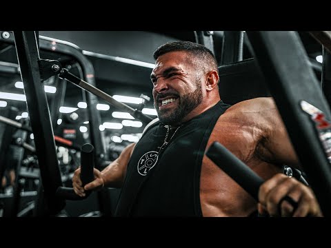 DAY IN THE LIFE | Mr. Olympia Derek Lunsford