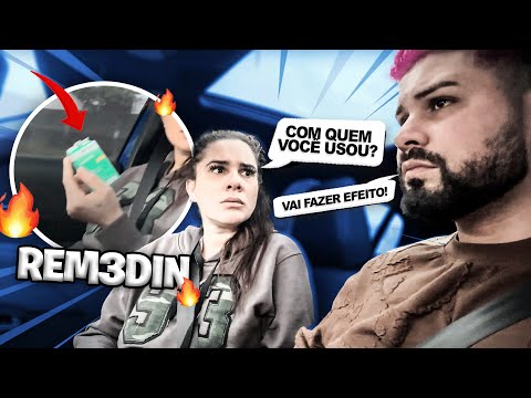 ENCONTREI ESTIMULANTE NO CARRO DELE!