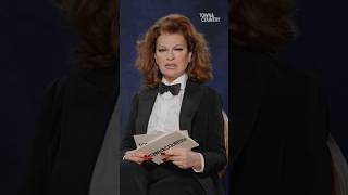 Would #SandraBernhard send back the wrong order? On a plane, it's a different story. #CommonCourtesy