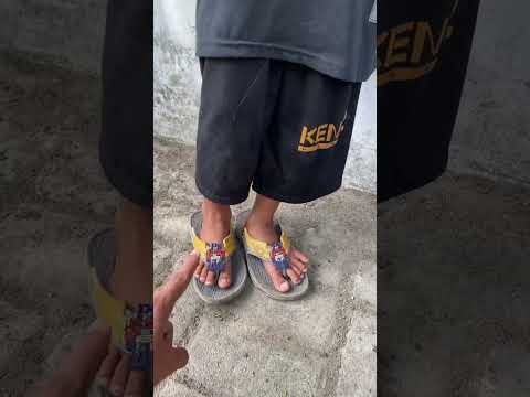 CARA PAKE SENDAL YANG BENAR #shorts