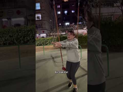 Kore’ye Gelmişsindir Ama Altyazı Yoktur