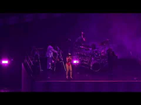 "One More Time" - Doja Cat Live in Manila 2025 #TourMaVie [4K] | trina.ph
