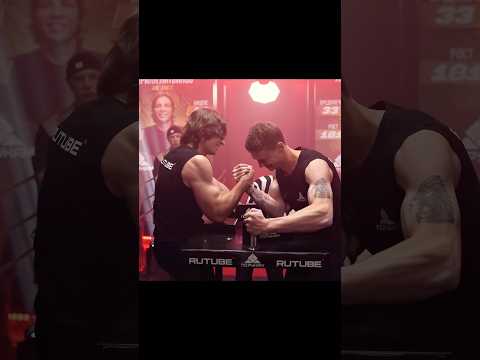 I'm trying arm wrestling 🥶 #armwrestling