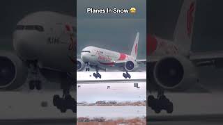 Planes In Snow ❄️ 🤩#shorts #viral #aviation