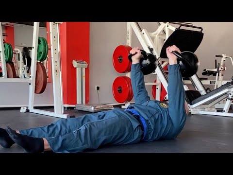 Турецкий подъем  #гиря32кг #пожарный #батя