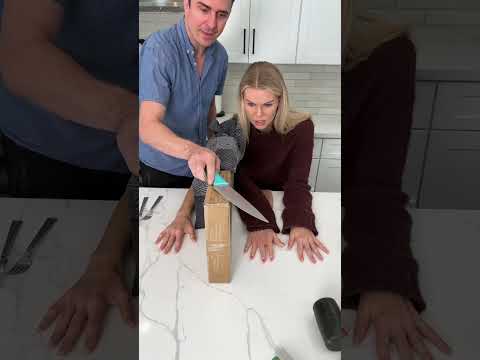Fake Arm test makes her Scream (pt 3)