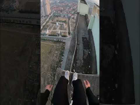 INSANE PARKOUR ROOFTOP POV #shorts  / (Epic Parkour POV Run) P.8