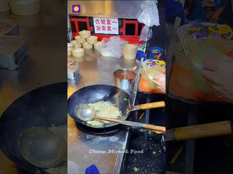 Making noodles from scratch a street food adventure