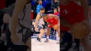 “Sa sulok… tira ni Kawhi… BOOM! Corner three! 🧊”#basketballislife #NBAPhilippines