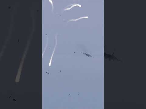 today! US defense strikes Russian fighter jets, see what happens #usarmy