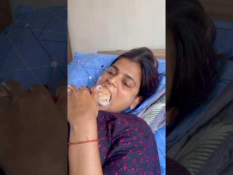 Abhi Abhi taza khabar moon baccha 👶🏻 ne mummy 👩 ko kaat liya